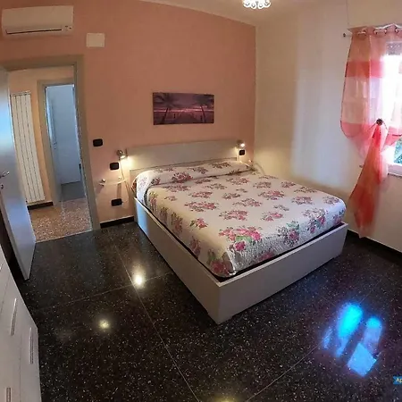 Apartament Arcobaleno A 500 Metri Dal Mare