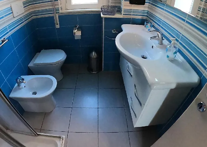 Apartment Apartament Arcobaleno A 500 Metri Dal Mare